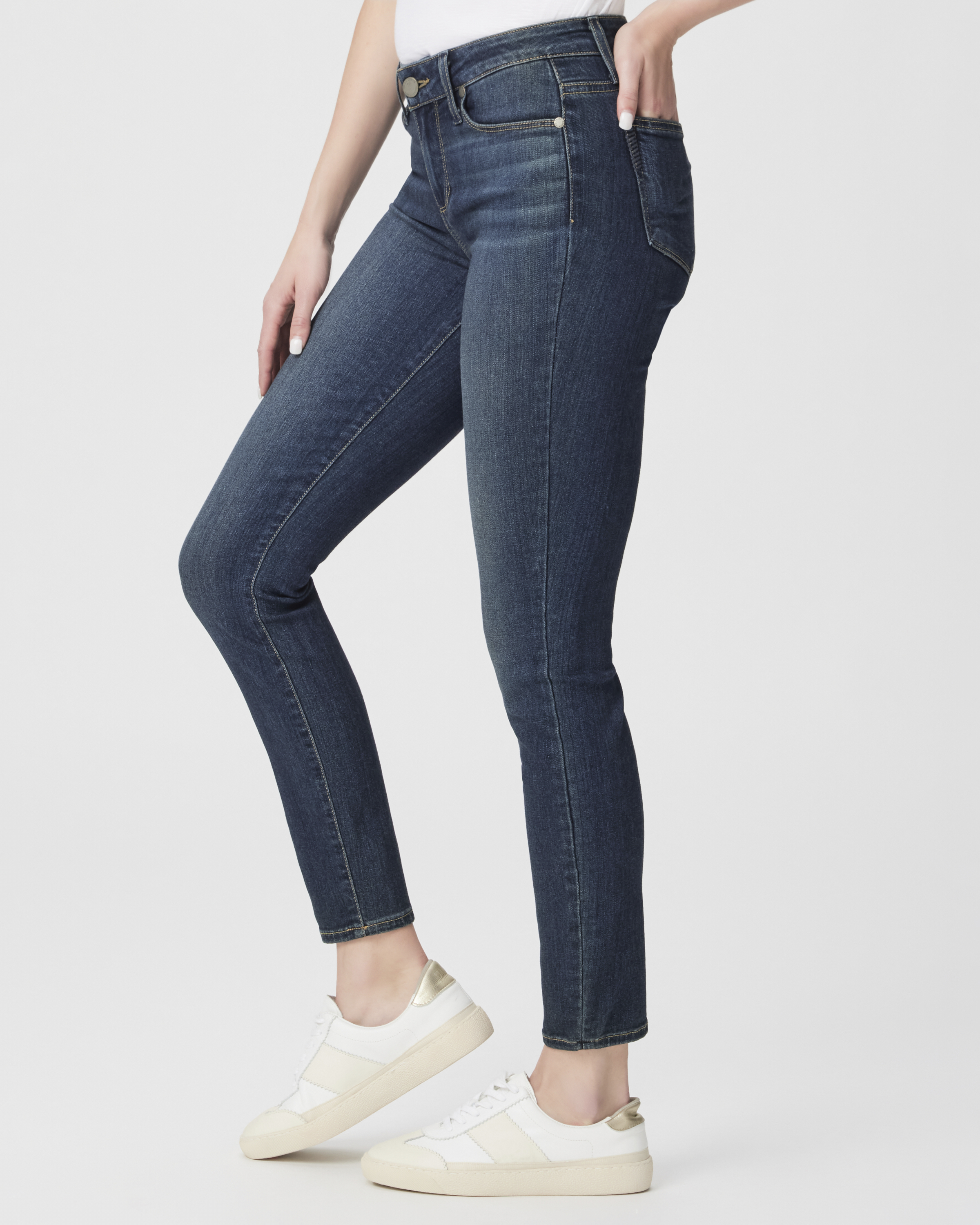 Paige 1844700-2544 Verdugo Ankle Mid-Rise Ultra Skinny Ultra White Jeans $189 